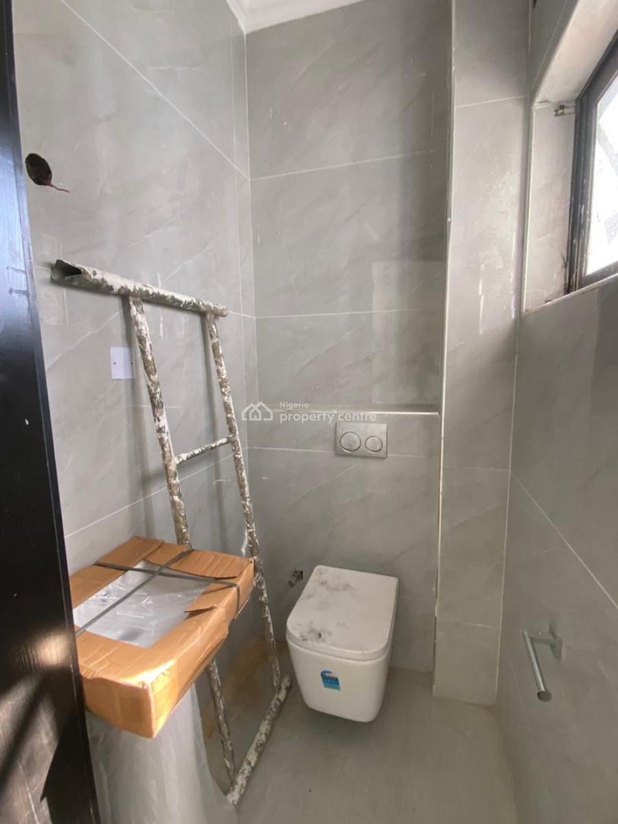 Exclusive 14 Modern 3-bedroom Flats with Bq, Including 2 Luxury Pentho, Lekki Phase 1, Lekki, Lagos, Flat / Apartment for Rent