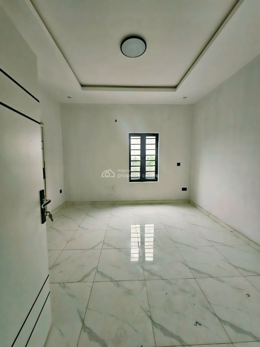 Four (4) Bedroom Duplex + One (1) Room Bq, Omole Phase 1, Ikeja, Lagos, Terraced Duplex for Sale