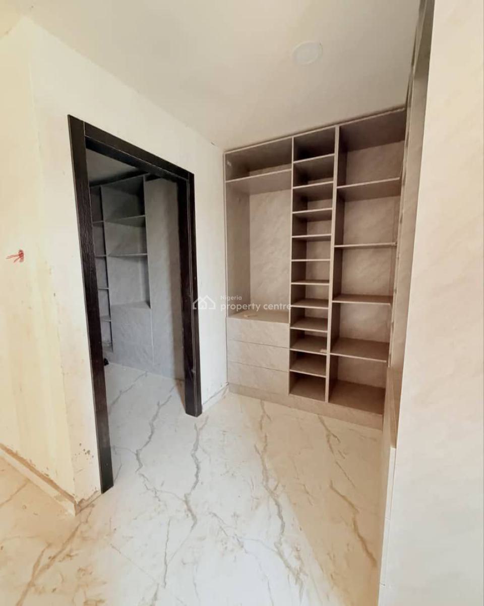 Elegantly Designed 4 Bedroom Semi Detached Duplex + Bq in Serene Estat, Anthony, Maryland, Lagos, Semi-detached Duplex for Sale