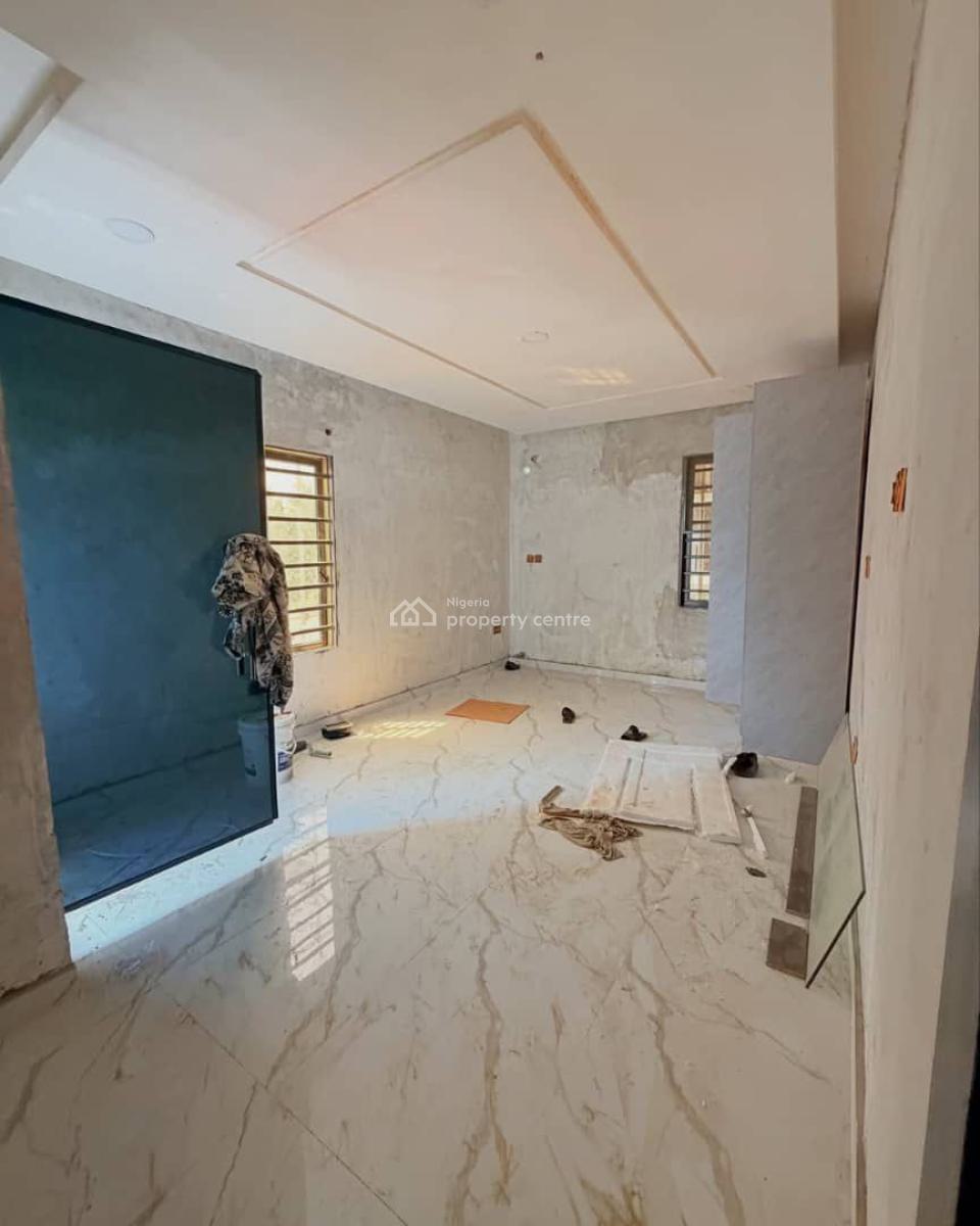 Elegantly Designed 4 Bedroom Semi Detached Duplex + Bq in Serene Estat, Anthony, Maryland, Lagos, Semi-detached Duplex for Sale