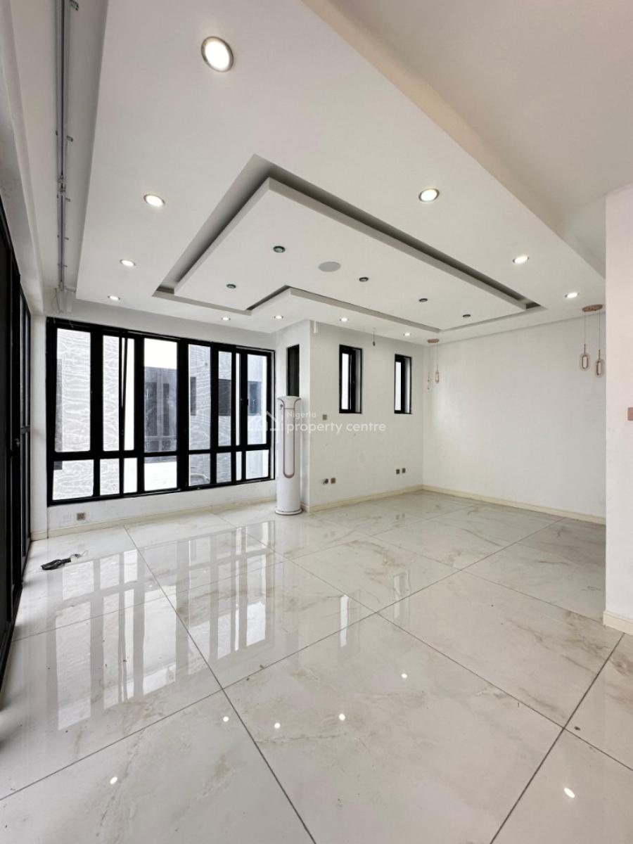 Massively Built 5 Bedroom Detached  with Swimming Pool and Bq, Ikoyi, Lagos, Detached Duplex for Sale