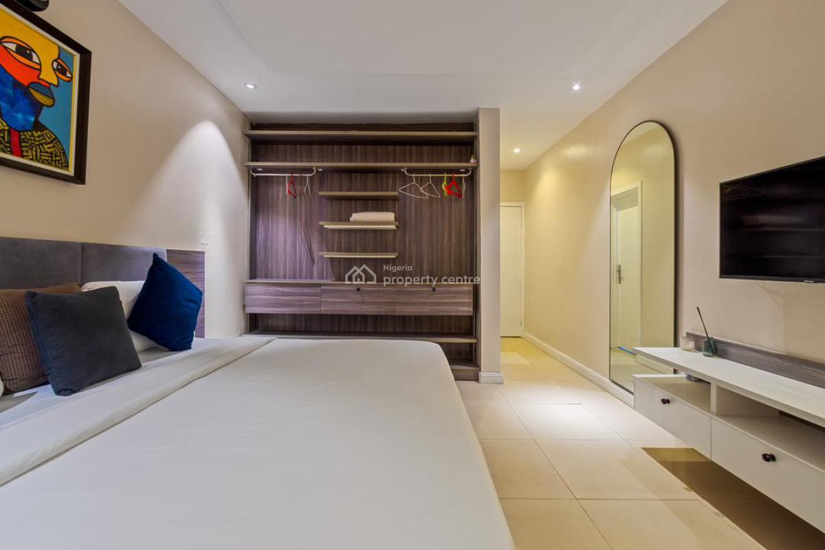 Luxury 3 Bedroom Apartment, Lekki Phase 1, Lekki, Lagos, Flat / Apartment Short Let