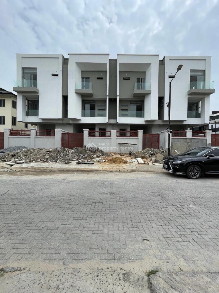 Well Built 3 Bedroom Terrace on 2 Floors with Bq, Lekki Phase 1, Lekki, Lagos, Terraced Duplex for Sale