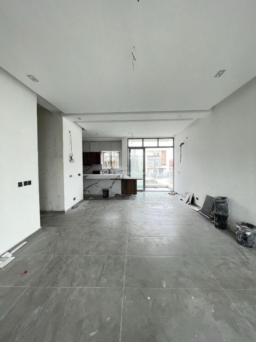 Well Built 3 Bedroom Terrace on 2 Floors with Bq, Lekki Phase 1, Lekki, Lagos, Terraced Duplex for Sale