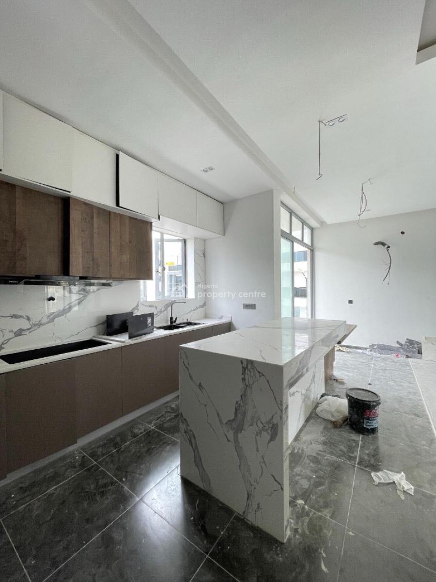 Well Built 3 Bedroom Terrace on 2 Floors with Bq, Lekki Phase 1, Lekki, Lagos, Terraced Duplex for Sale