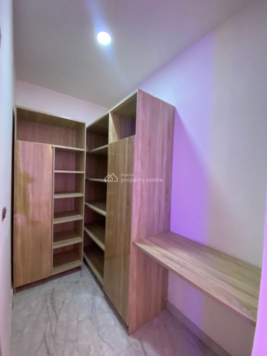 Neatly Built 4 Bedroom Terrace Duplex with Bq, Osapa London, Osapa, Lekki, Lagos, Terraced Duplex for Sale