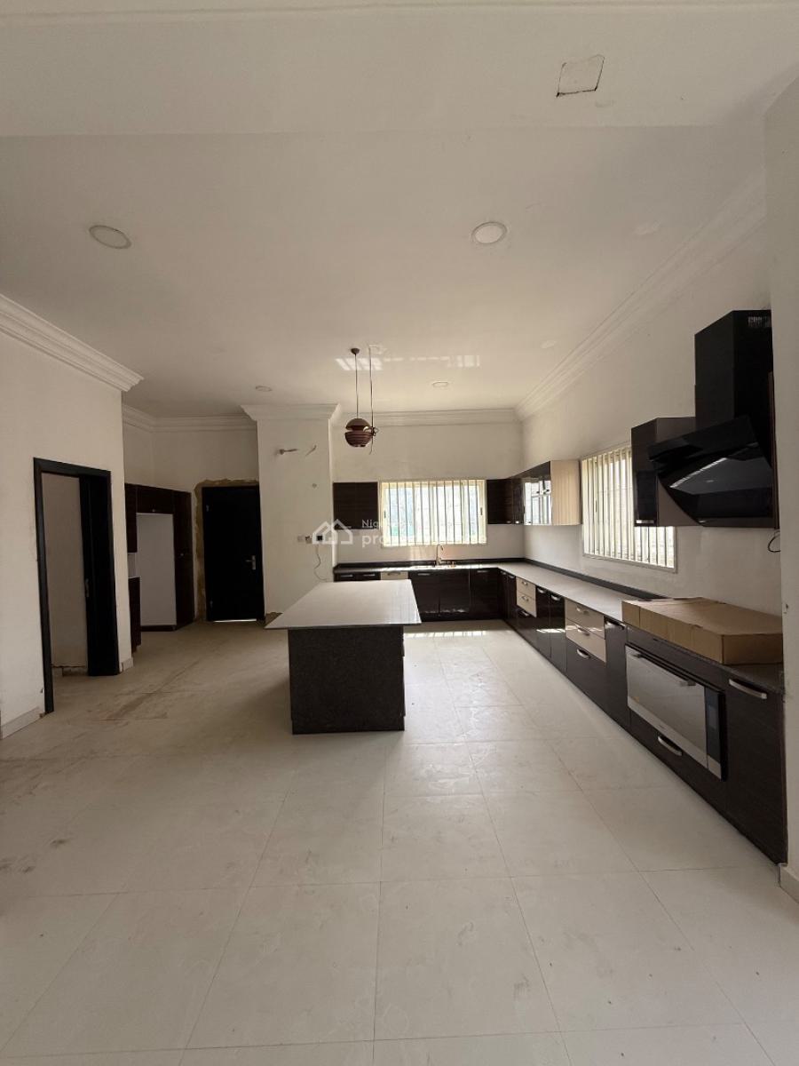 7 Bedroom Mansion, Asokoro District, Abuja, Detached Duplex for Sale