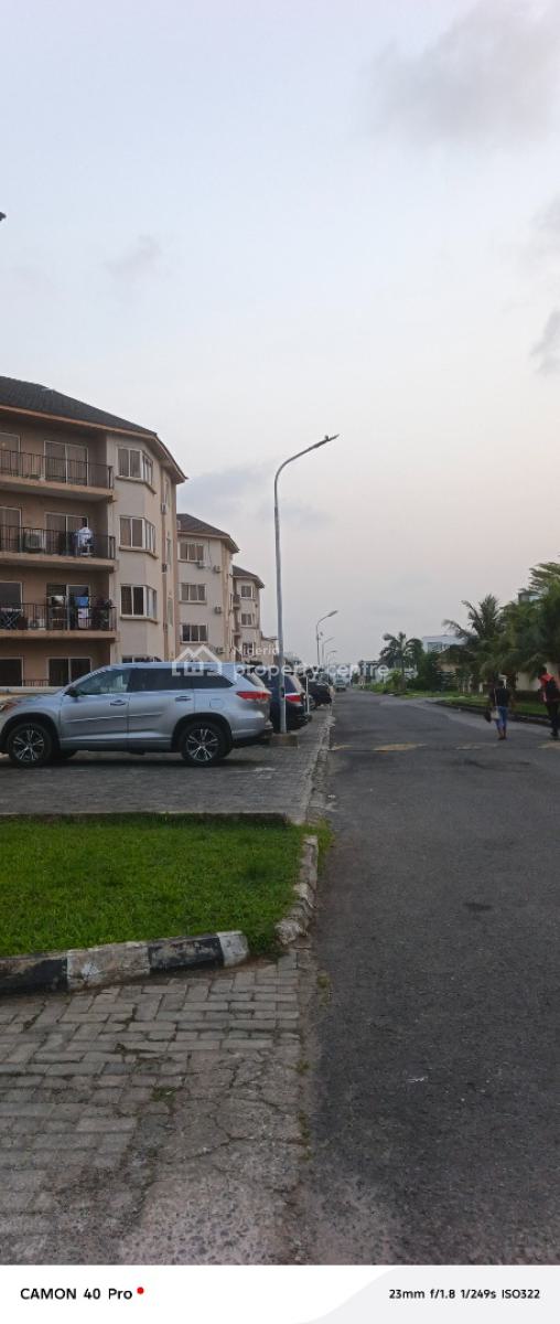 Bq Room Selfcontain, Pinnock Beach Estate, Lekki, Lagos, Self Contain (single Rooms) for Rent