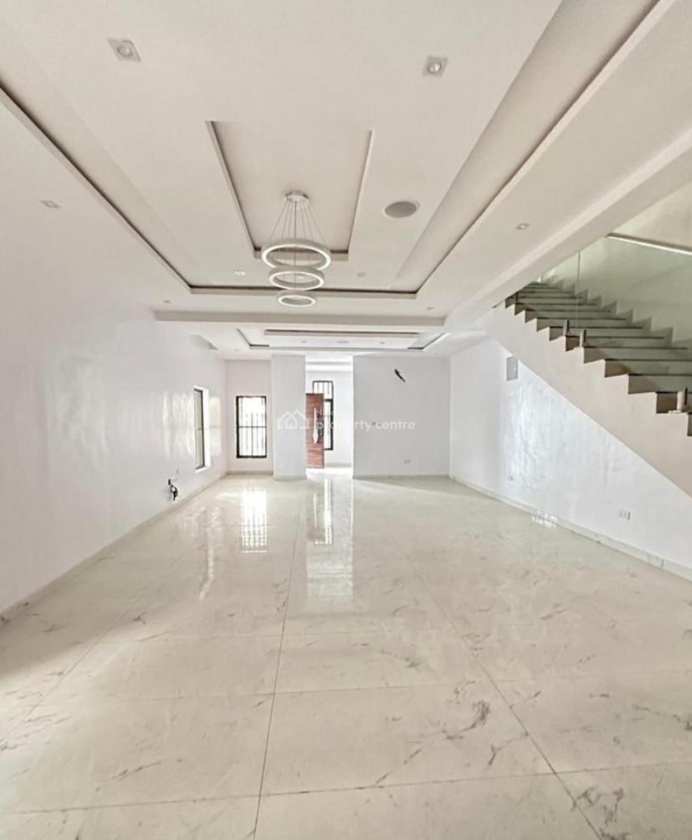 Brand New and Self-serviced and Self-compound 5 Bedroom En-suite Semi-, Lekki Phase 1, Lekki, Lagos, Semi-detached Duplex for Rent