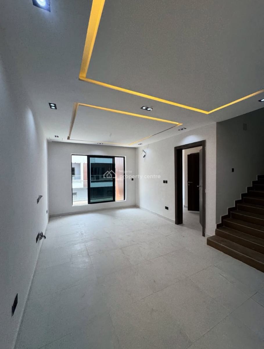 Brand New and Serviced with 24/7 Power Supply 4 Bedroom En-suite Townh, Lekki Phase 1, Lekki, Lagos, Terraced Duplex for Rent