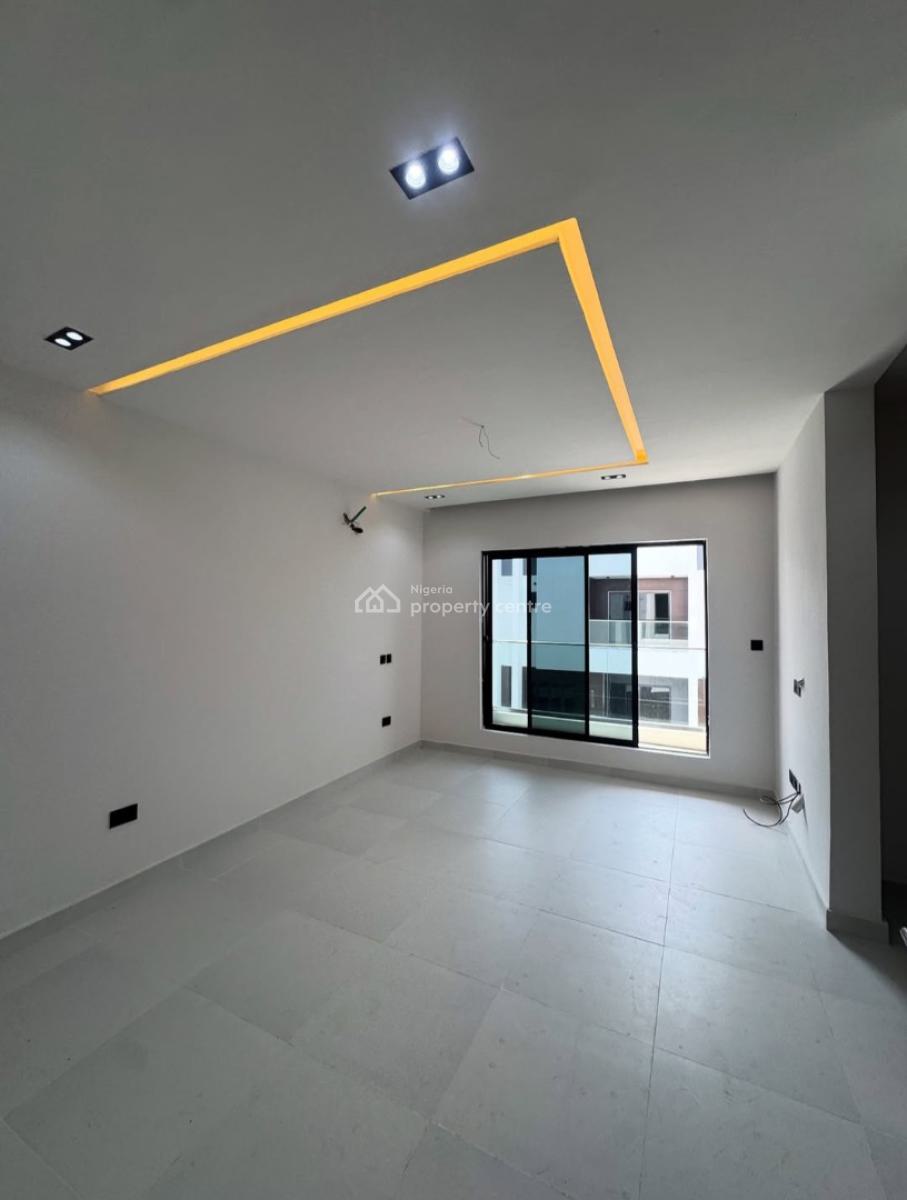 Brand New and Serviced with 24/7 Power Supply 4 Bedroom En-suite Townh, Lekki Phase 1, Lekki, Lagos, Terraced Duplex for Rent