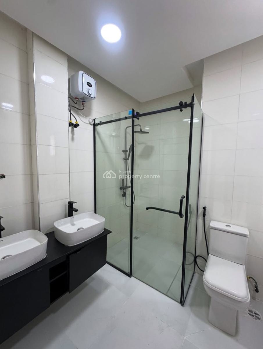 Brand New and Serviced with 24/7 Power Supply 4 Bedroom En-suite Townh, Lekki Phase 1, Lekki, Lagos, Terraced Duplex for Rent