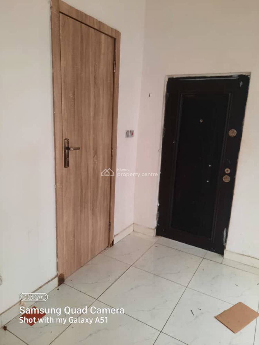 Luxury Self Contained Shared Apartment, Orchid Road, Lekki Phase 2, Lekki, Lagos, Self Contain (single Rooms) for Rent