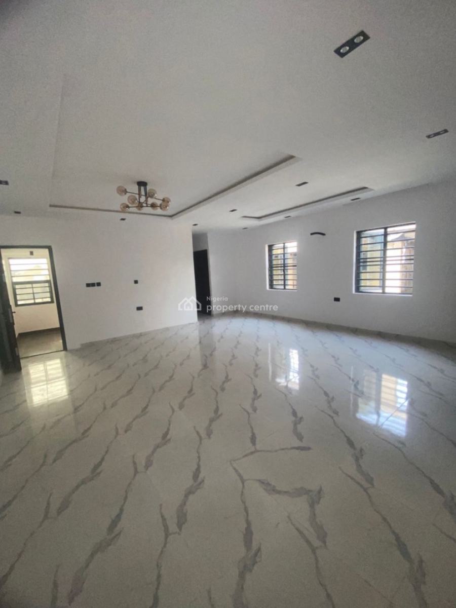 Luxurious 2 Bedrooms Flat, Ologolo, Lekki, Lagos, Flat / Apartment for Rent