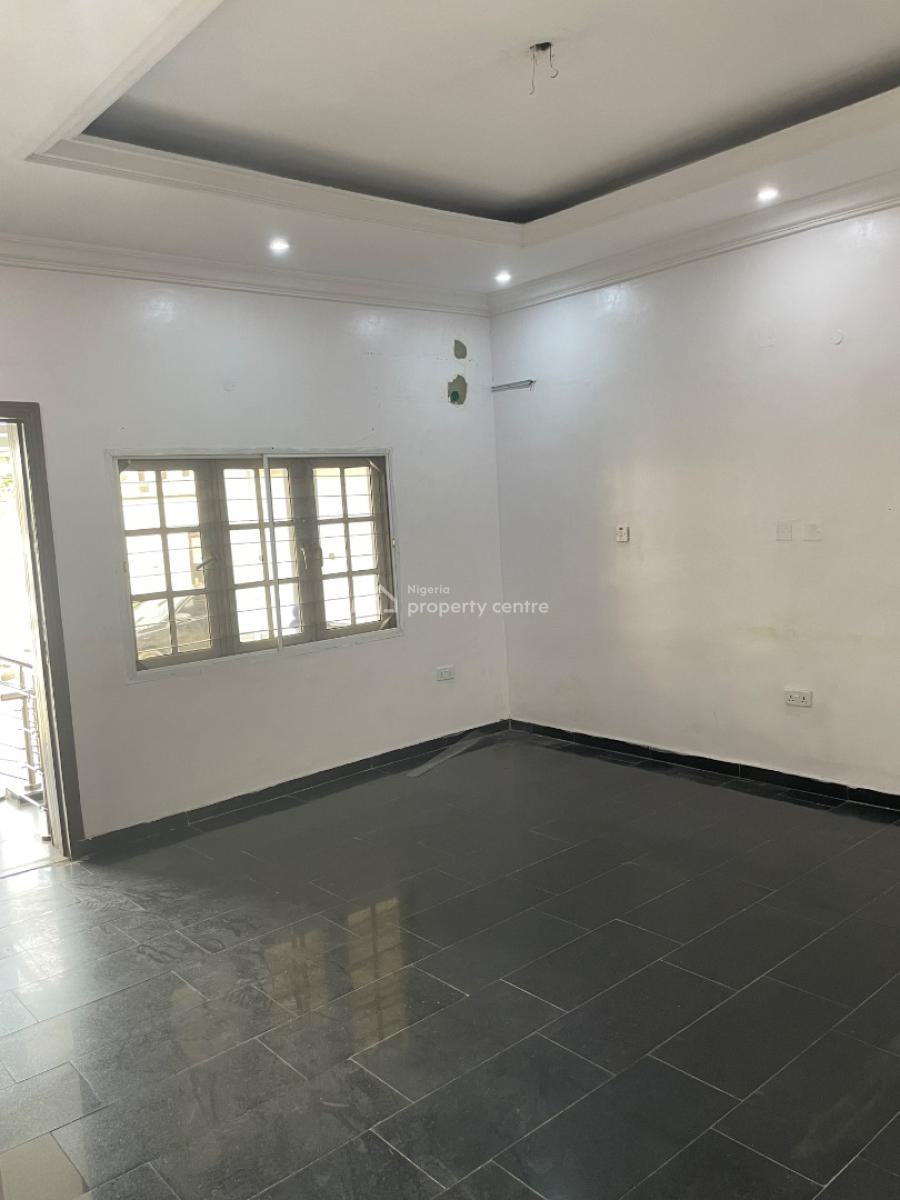 Modern 2-bedroom Apartment  Prime Ogudu Estate.*, Ramat Crescent, Gra, Ogudu, Lagos, Flat / Apartment for Rent