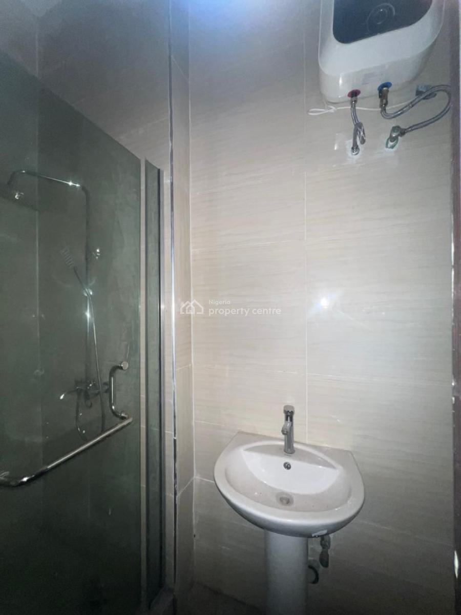 4 Bedrooms Duplex with a Room Bq, Dawaki, Gwarinpa, Abuja, Detached Duplex for Sale