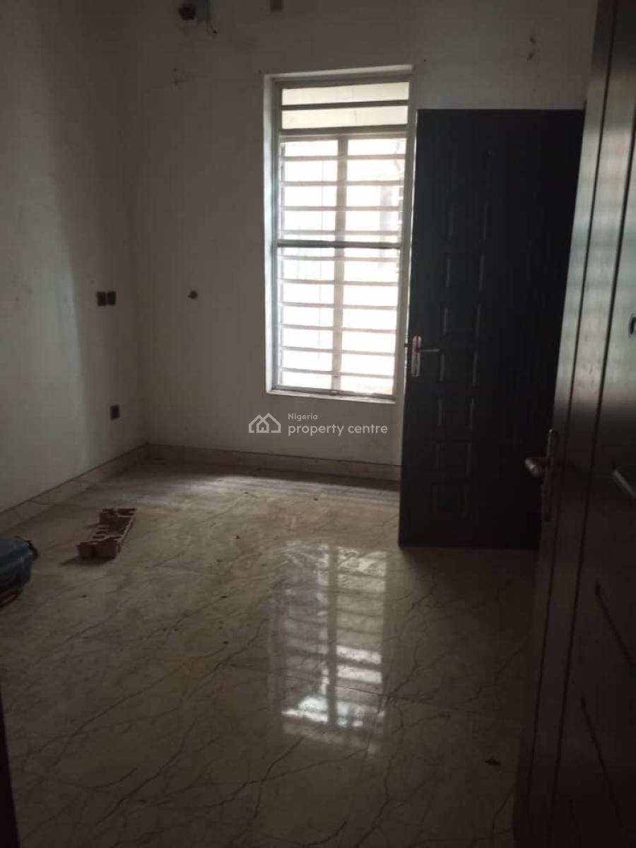Clean 4bedroom, Osapa London, Lekki, Lagos, Semi-detached Duplex for Sale
