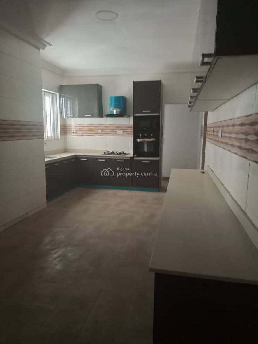 3bedroom Apartment, Igbo Efon, Lekki, Lagos, Flat / Apartment for Sale