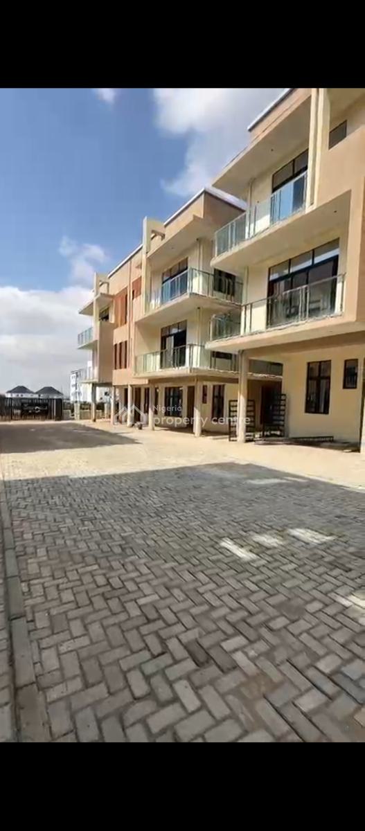 5 Bedroom Semi Detached Duplex with Bq, Kaura District Abuja, Kaura, Abuja, Semi-detached Duplex for Sale