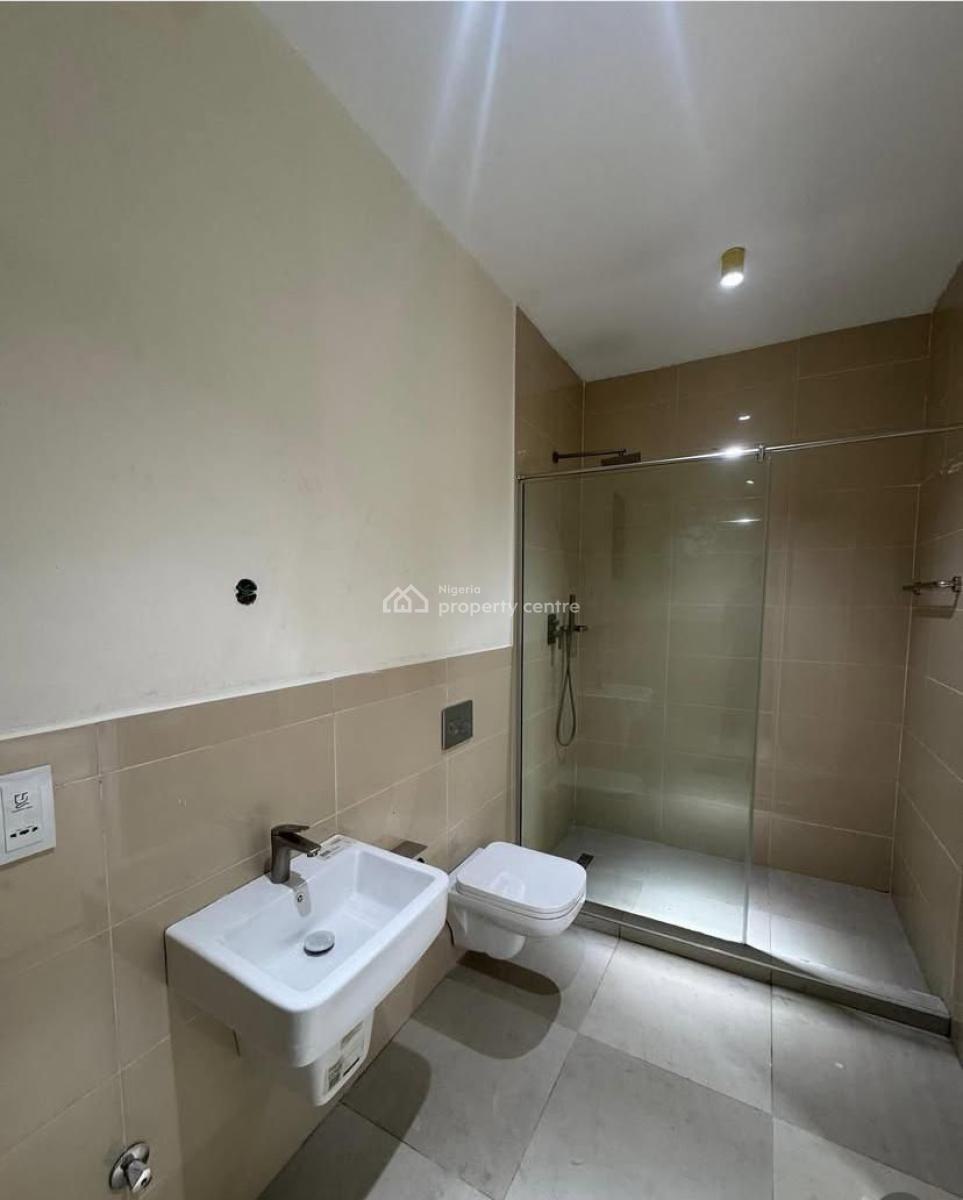 2-bedroom with Elevator, Lekki Phase 1, Lekki, Lagos, Flat / Apartment for Rent