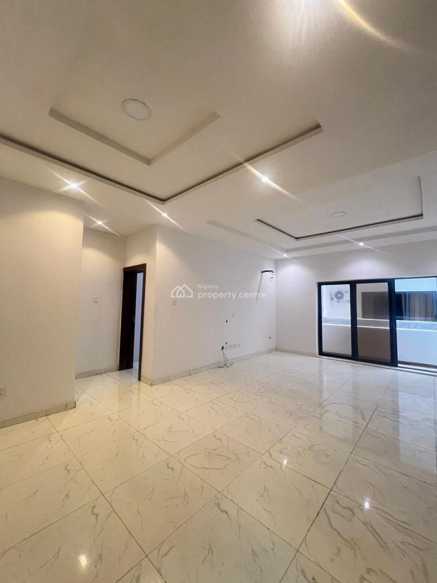 Luxury Home in Lekki: 3-bedroom with Gym, Lekki Phase 1, Lekki, Lagos, Flat / Apartment for Rent