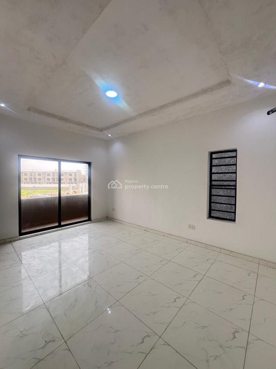 Luxury Home in Lekki: 3-bedroom with Gym, Lekki Phase 1, Lekki, Lagos, Flat / Apartment for Rent