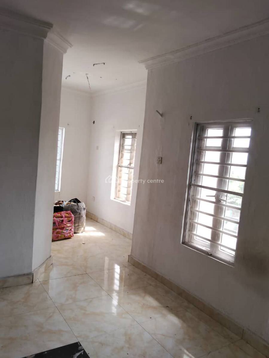 Sharp 3 Bedrooms Apartment, Upstairs, Abijo, Lekki, Lagos, Flat / Apartment for Rent