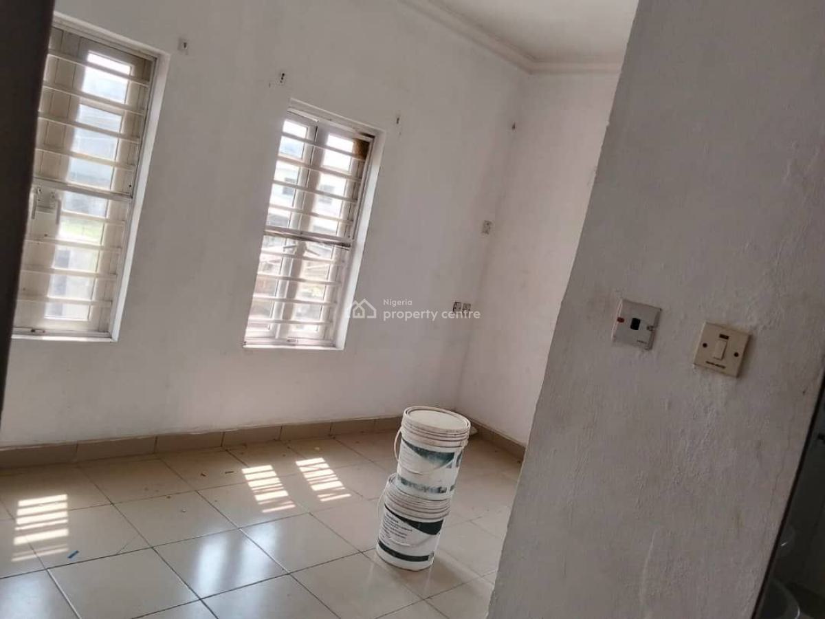 Sharp 3 Bedrooms Apartment, Upstairs, Abijo, Lekki, Lagos, Flat / Apartment for Rent