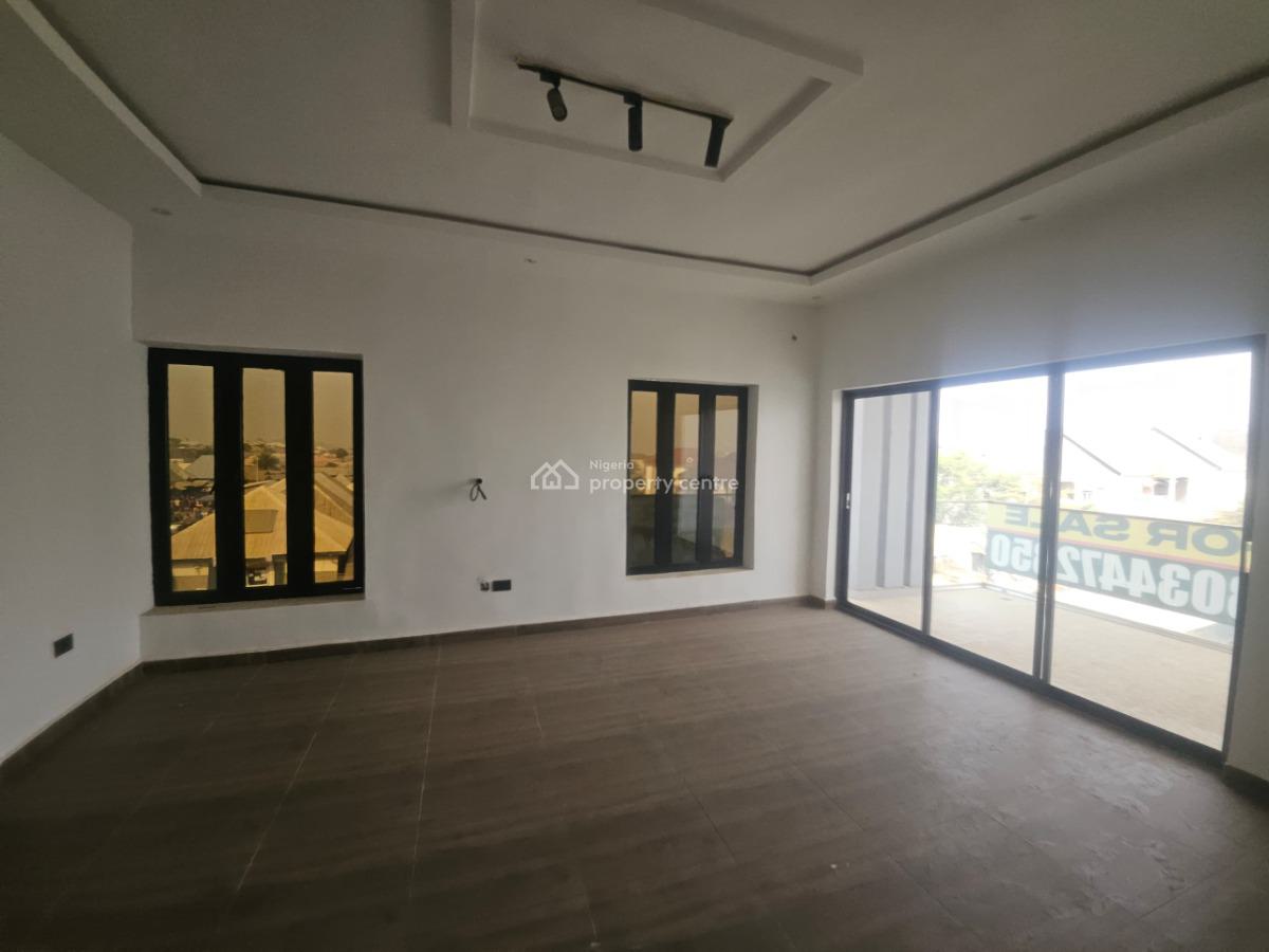 Brandnew 6 Bedroom Duplex, By Nnpc, Guzape District, Abuja, Terraced Duplex for Sale