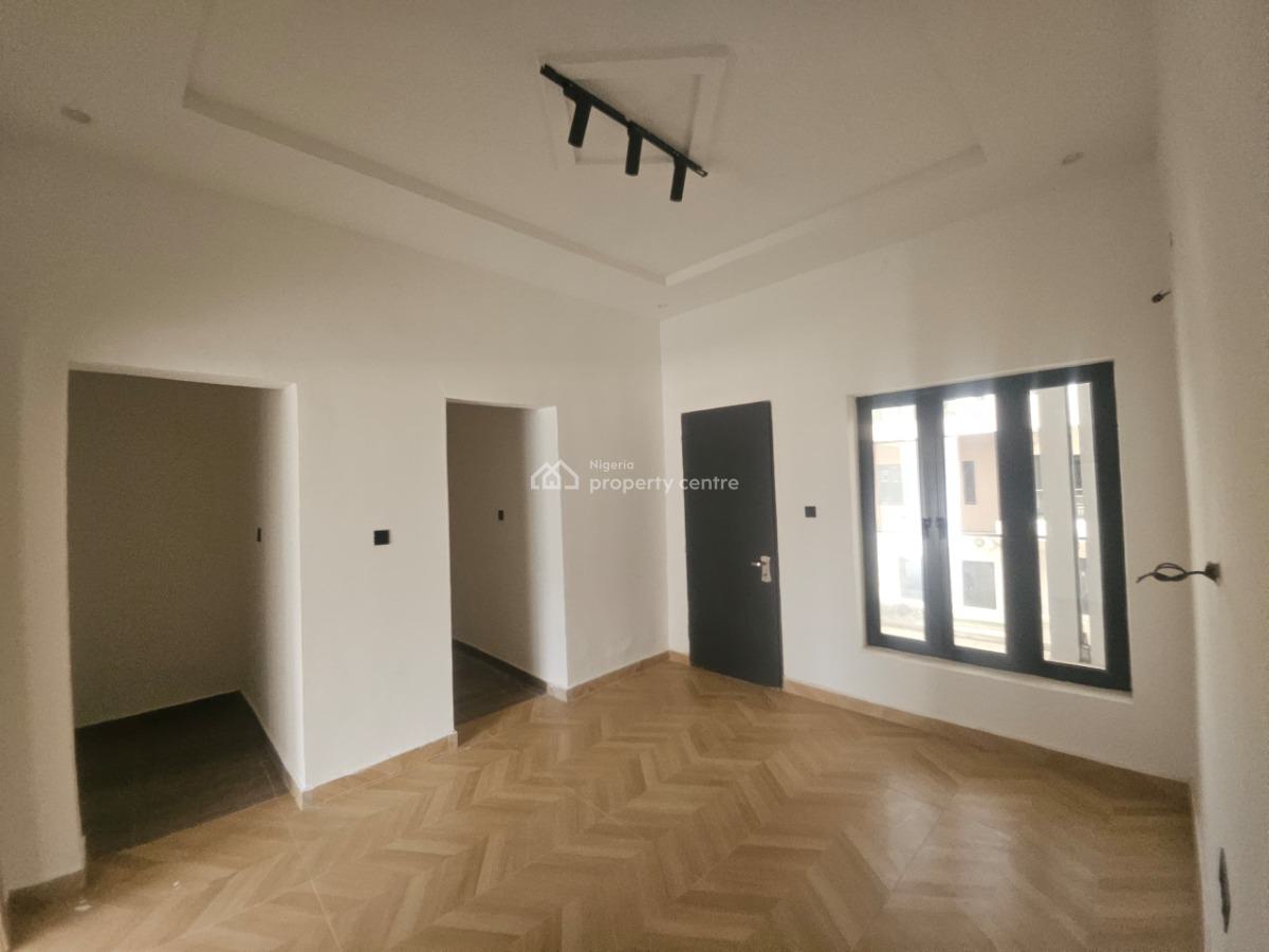 Brandnew 6 Bedroom Duplex, By Nnpc, Guzape District, Abuja, Terraced Duplex for Sale