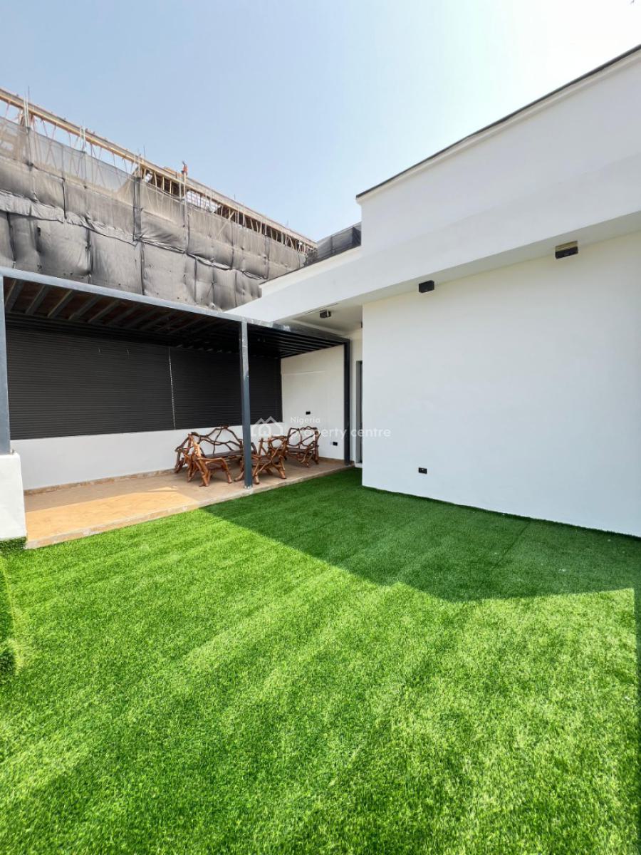 Elegantly Built 5 Bedroom Fully Detached Home with Cinema, Lekki Phase 1, Lekki, Lagos, Detached Duplex for Sale