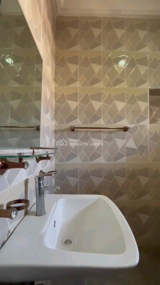 Spacious Corner Unit 3-bedroom Terrace Duplex + Maids Room, By Cedarcrest Hospital, Apo, Abuja, Terraced Duplex for Rent