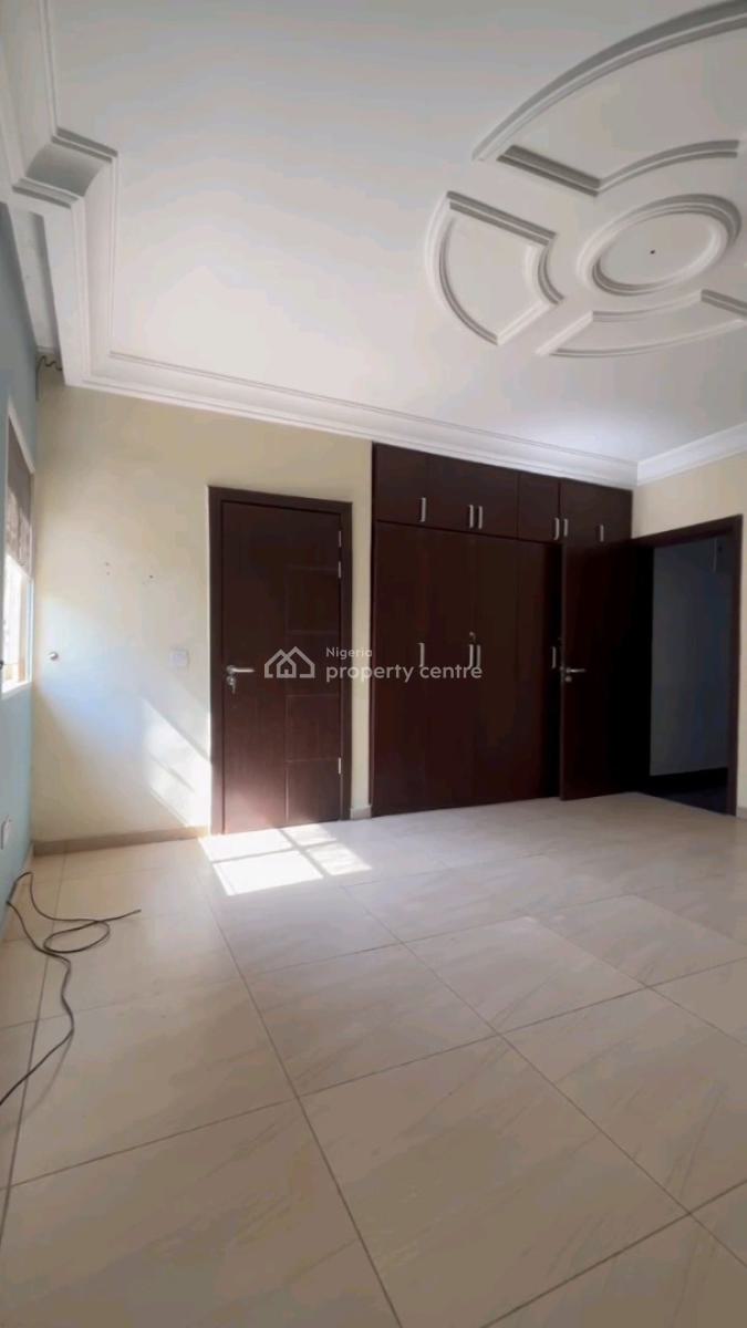Spacious Corner Unit 3-bedroom Terrace Duplex + Maids Room, By Cedarcrest Hospital, Apo, Abuja, Terraced Duplex for Rent