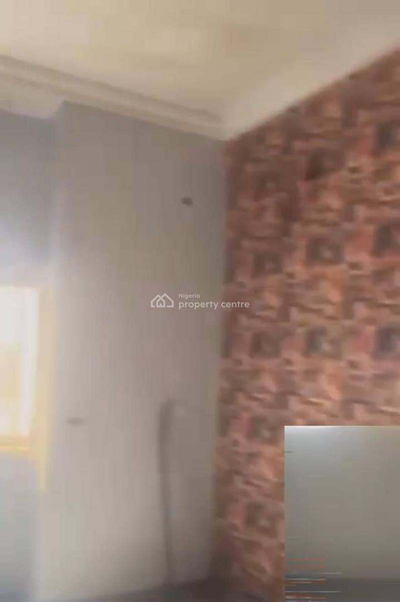 Lovely 3 Bedroom Flat, Gbagada, Lagos, Flat / Apartment for Rent