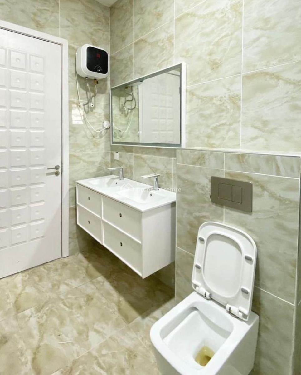 Specious 4 Bedrooms Terraced Duplex with Swimming Pool and Bq, Victoria Island, Victoria Island (vi), Lagos, Terraced Duplex for Sale