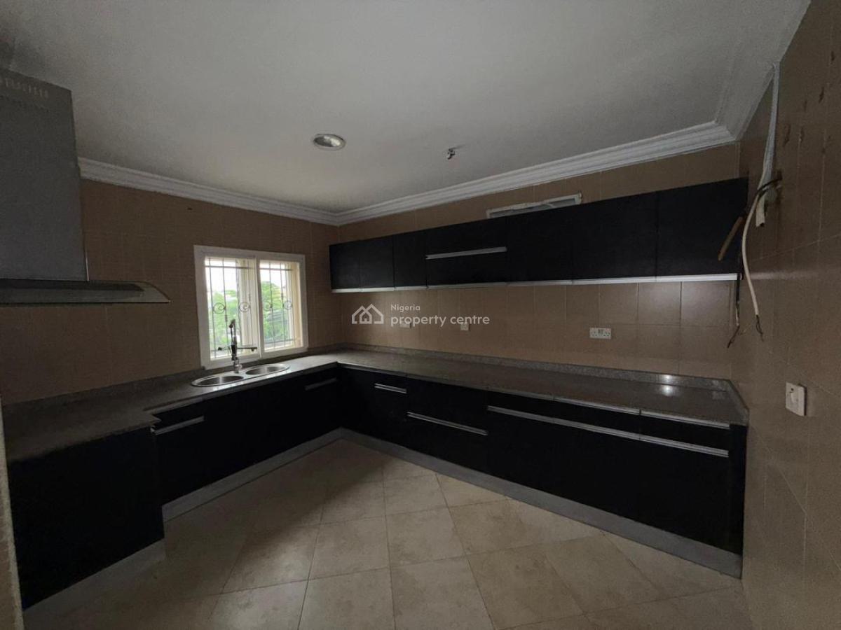 a 2 Bedroom Flat with Bq, Inverter and Solar System, Lekki Phase 1, Lekki, Lagos, Flat / Apartment for Rent