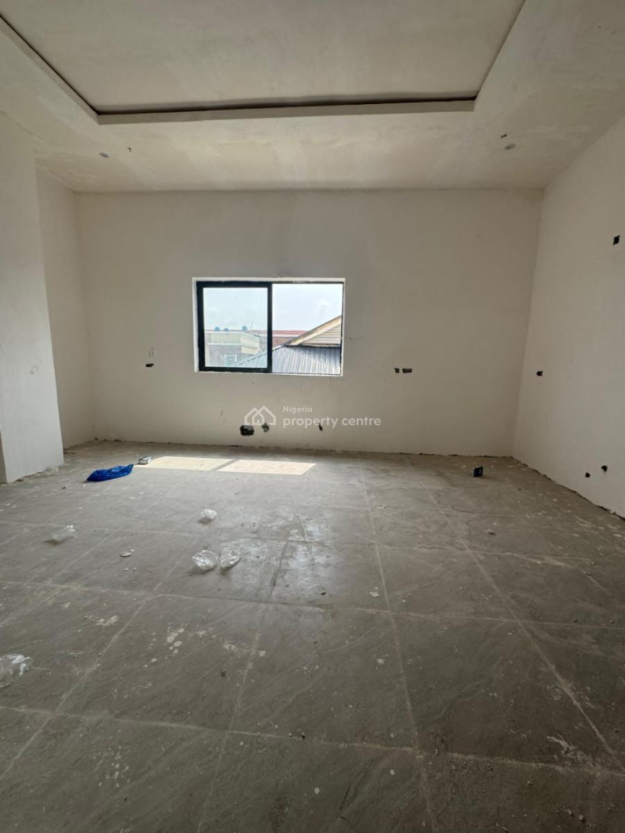 Waterfront Luxurious 3 Bedroom with 2 Bq, Lekki Phase 1, Lekki, Lagos, House for Sale