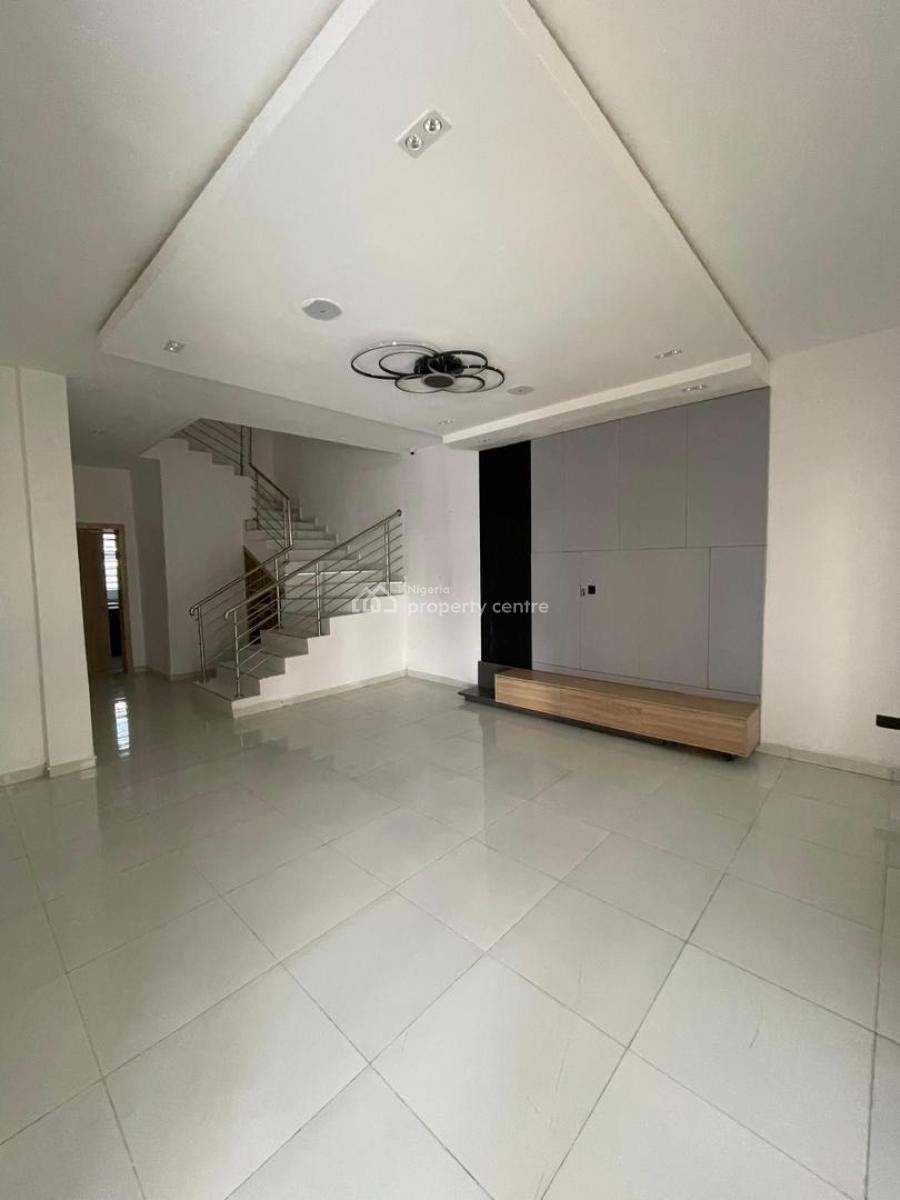 Spacious Massive Luxury 4 Bedroom Duplex, Vgc, Lekki, Lagos, Semi-detached Duplex for Sale