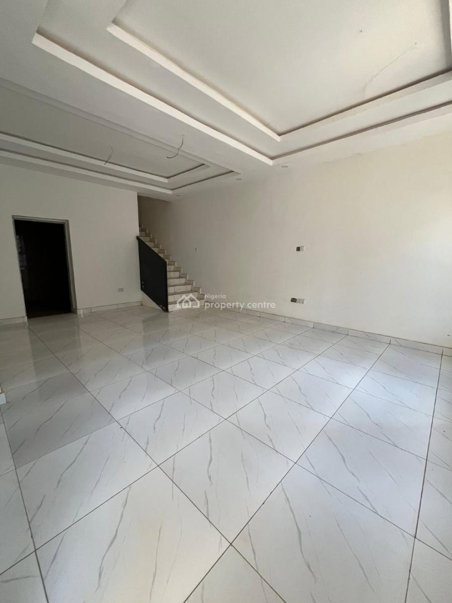 3 Bedrooms Terraced Duplex and Bq, Gaduwa, Abuja, Terraced Duplex for Sale