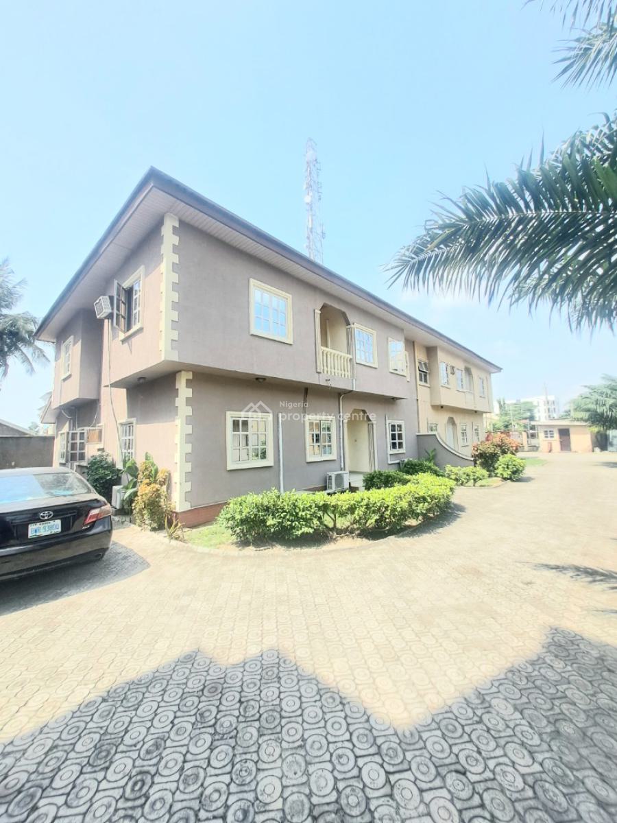 Well Built 5 Bedrooms Semi-detached Duplex with Bq, Off Admiralty, Lekki Phase 1, Lekki, Lagos, Office Space for Rent