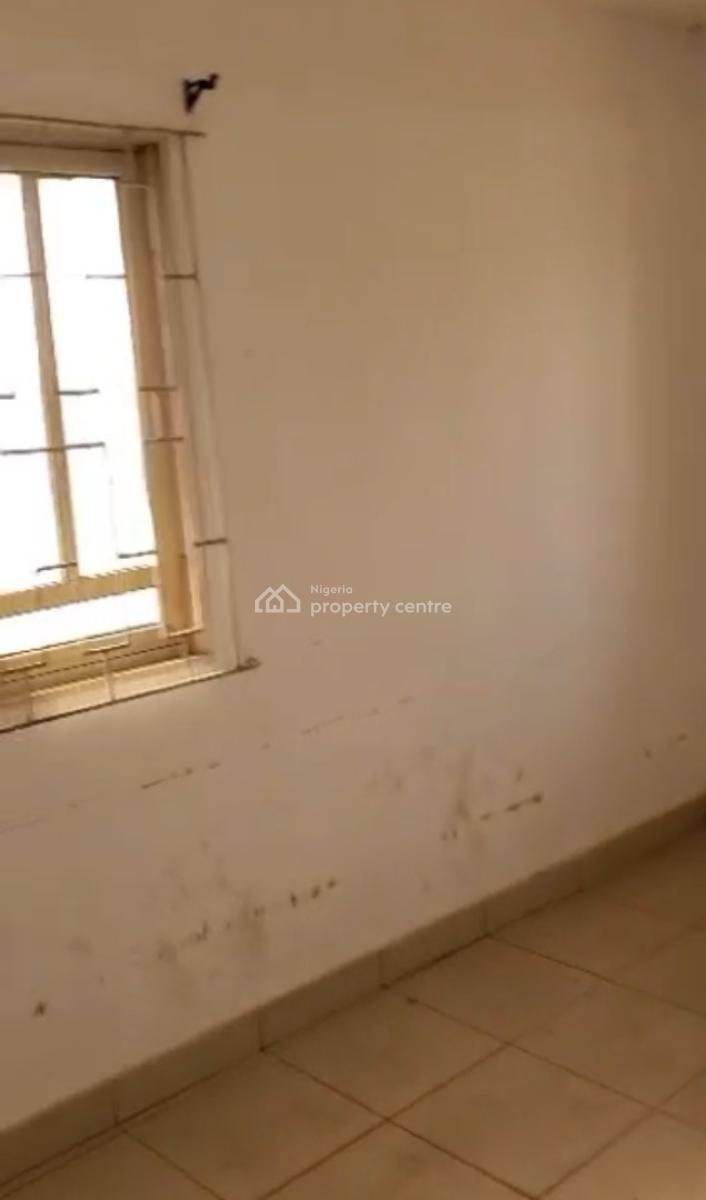 Very Clean 3 Bedroom Flat, Adebanjo Street, Off Aruna, Ikorodu, Lagos, Flat / Apartment for Rent