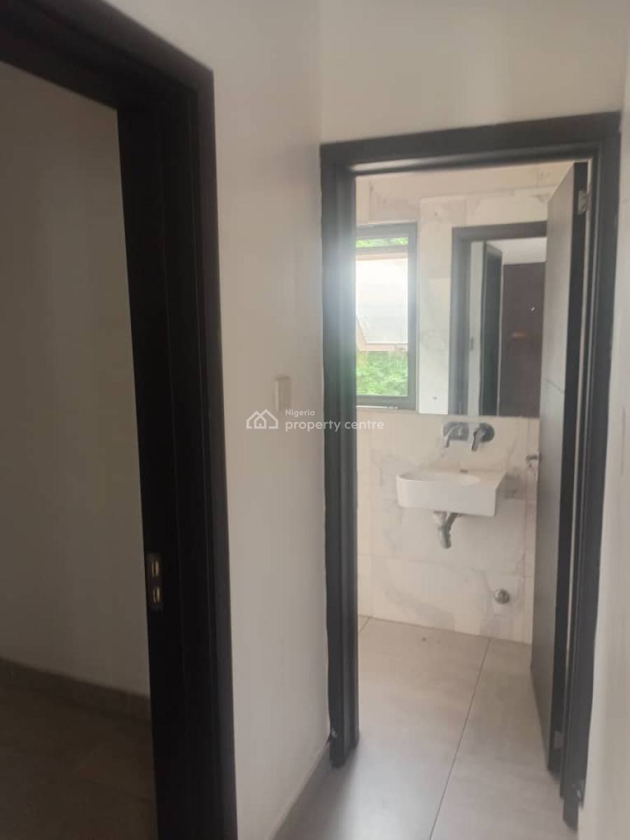 3 Bedroom Apartment with Bq and Swimming Pool, Banana Island Estate, Ikoyi, Lagos, Flat / Apartment for Rent