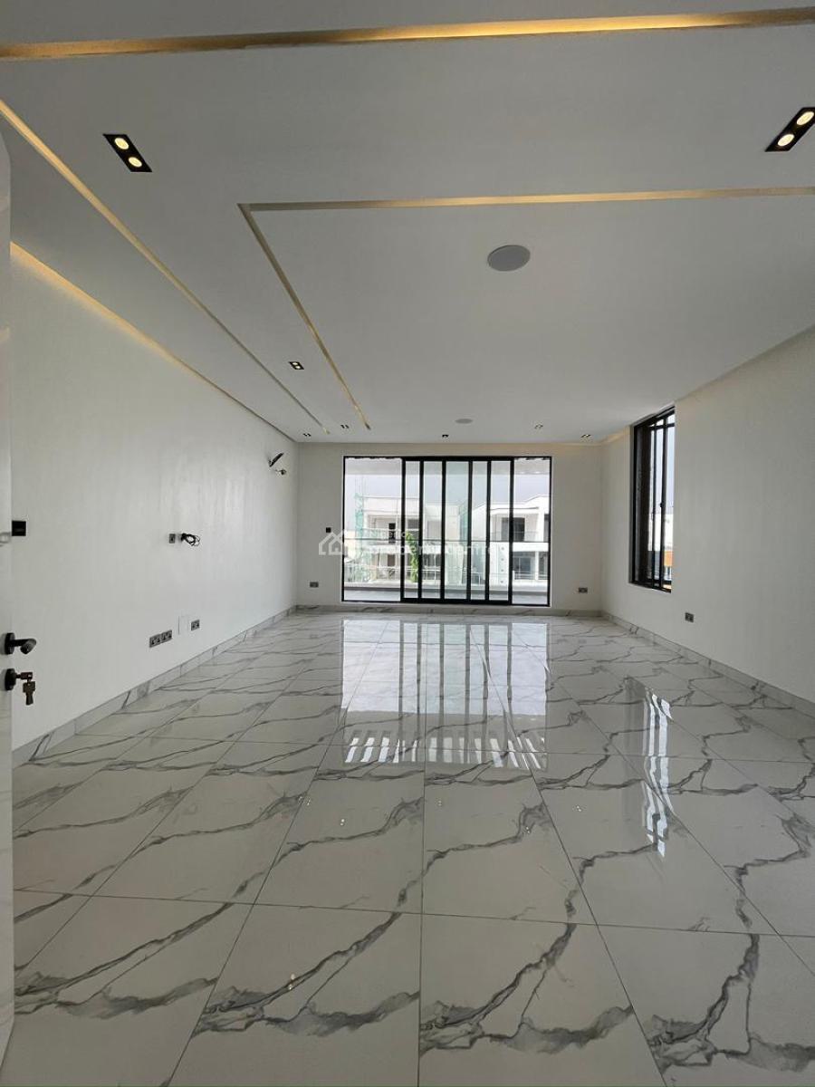 Spacious  5 Bedroom Fully  Detached Duplex with Rooftop, Pool, and Gym, Lekki Phase 1, Lekki, Lagos, Detached Duplex for Sale