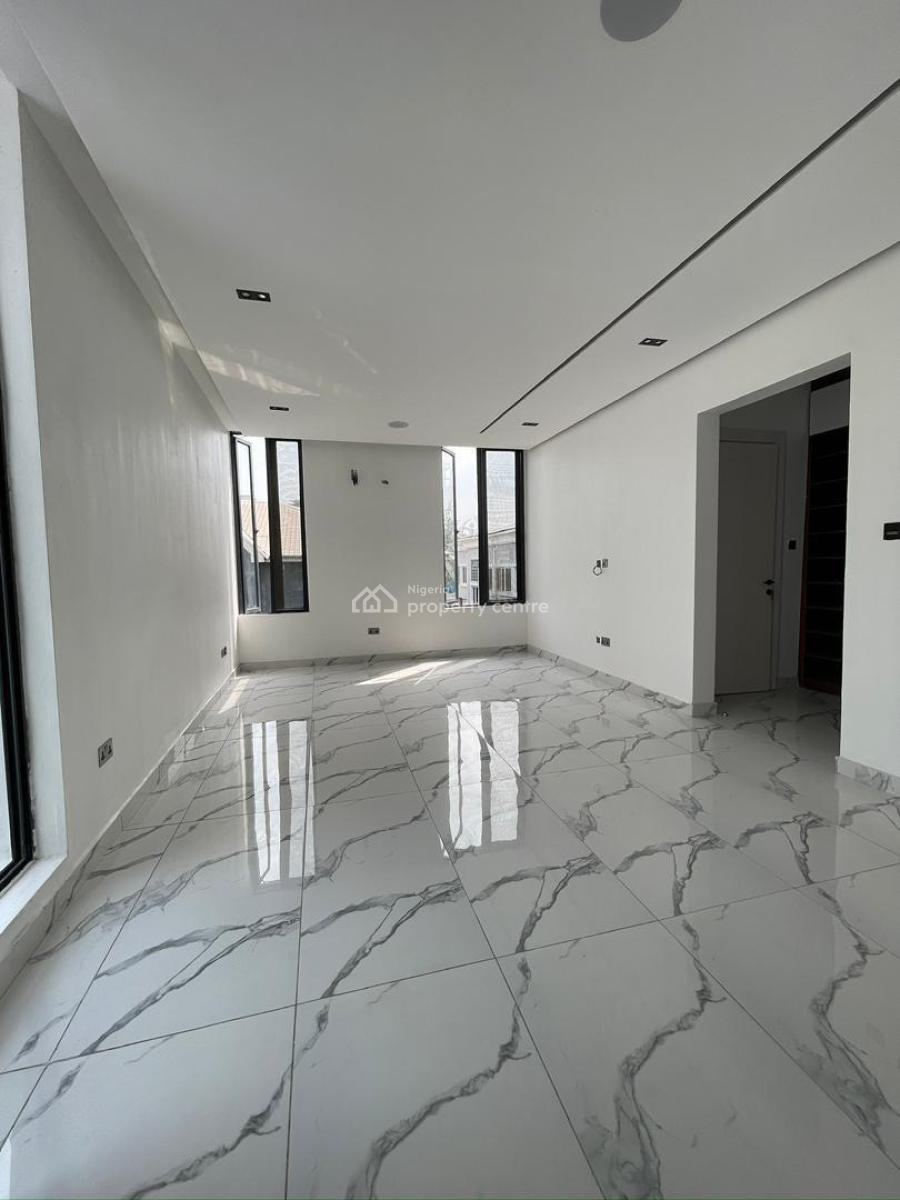 Spacious  5 Bedroom Fully  Detached Duplex with Rooftop, Pool, and Gym, Lekki Phase 1, Lekki, Lagos, Detached Duplex for Sale