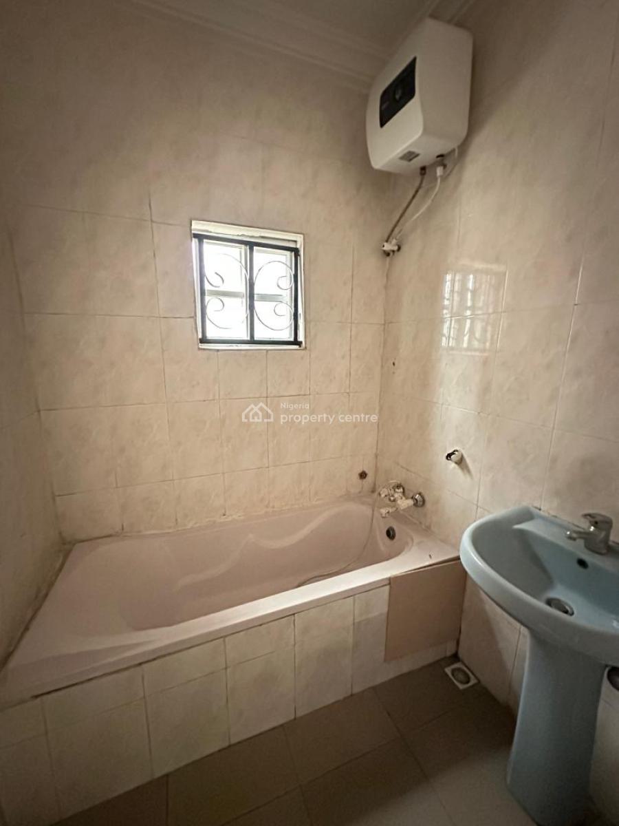Spacious 3 Bedroom Flat, Happy Home Estate Sangotedo, Sangotedo, Ajah, Lagos, Flat / Apartment for Rent