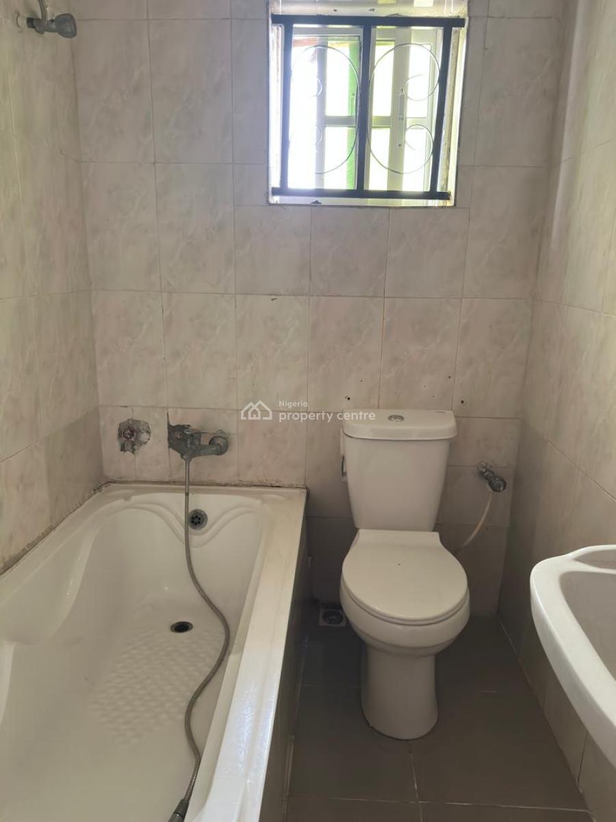 Spacious 3 Bedroom Flat, Happy Home Estate Sangotedo, Sangotedo, Ajah, Lagos, Flat / Apartment for Rent