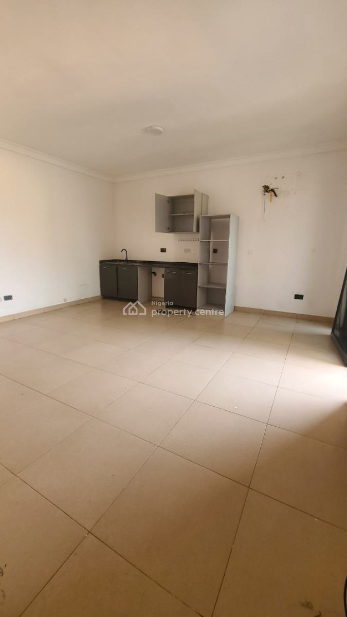 Fully Serviced Spacious Miniflat with 2 Balconies, Henry Ojogho Crescent, Lekki Phase 1, Lekki, Lagos, Mini Flat (room and Parlour) for Rent