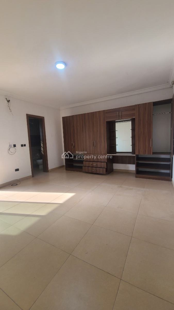 Fully Serviced Spacious Miniflat with 2 Balconies, Henry Ojogho Crescent, Lekki Phase 1, Lekki, Lagos, Mini Flat (room and Parlour) for Rent