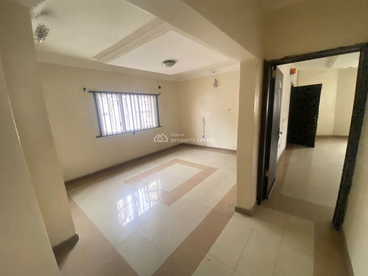 Massive Spacious Fully Detached with Bq (all Ensuite)&bq&boxs Room&, Ikota (behind Zenith Bank), Lekki, Lagos, Detached Duplex for Sale