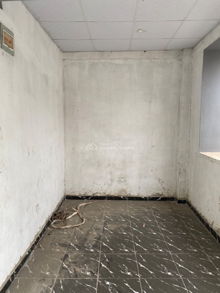 Newly Built Shop at Shomolu, Shomolu, Shomolu, Lagos, Shop for Rent